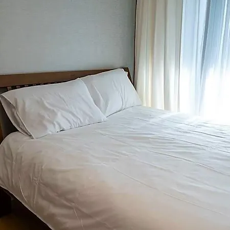 #Luxury Gangnam Apartment#Full Option#3 Rooms + 2 Bathrooms#2 Minutes Walk To Subway Station